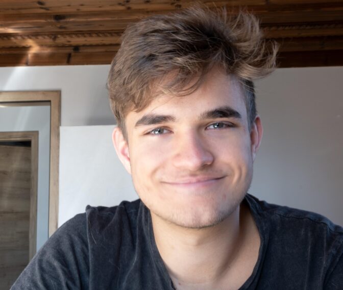 gay24